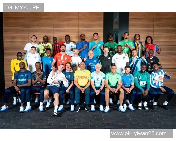 从草根到巨星：足球梦想成真之路揭秘