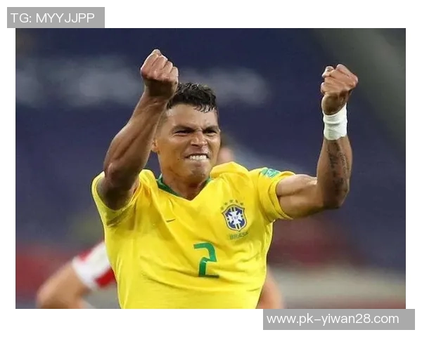 探索2号球星足球的技术特点与历史发展轨迹分析